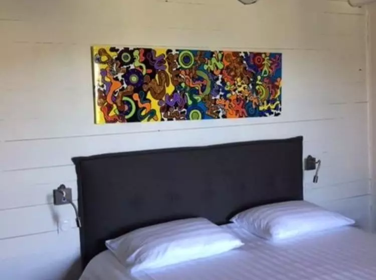 Aamiaismajoitus (B&B) Les Cabanons De Mémé Jeannette