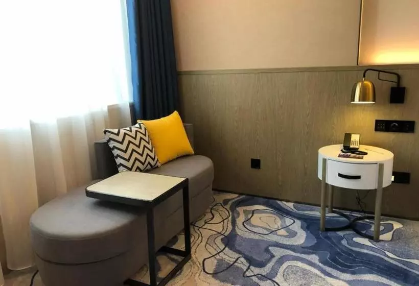 هتل Kyriad Marvelous  Yanbu International Tea City Branch