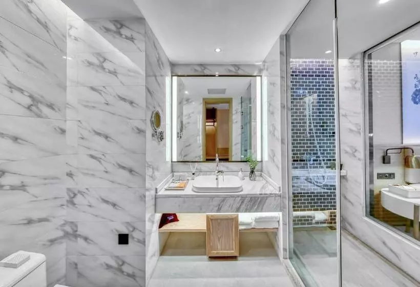 هتل Kyriad Marvelous  Yanbu International Tea City Branch