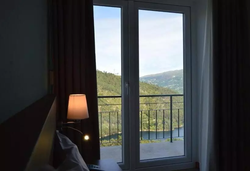 ペンション Casa São Bernardo De Claraval