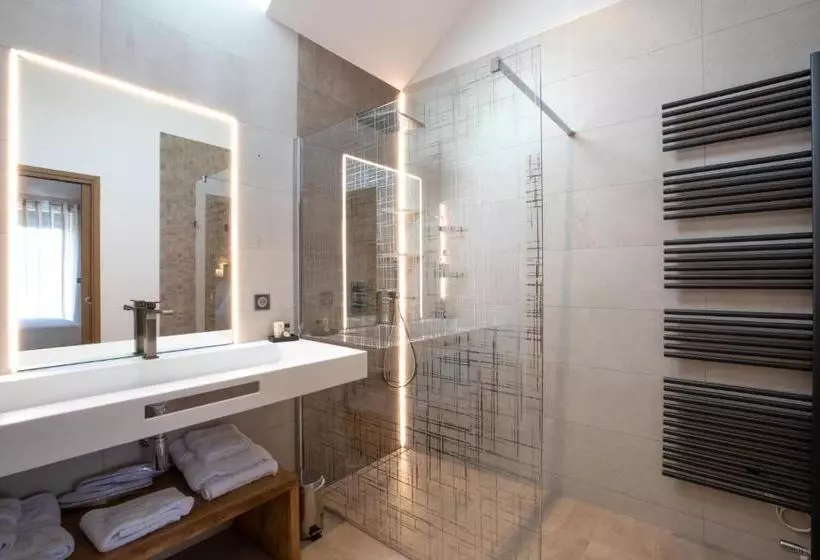 Aamiaismajoitus (B&B) Nuits Aux Sources