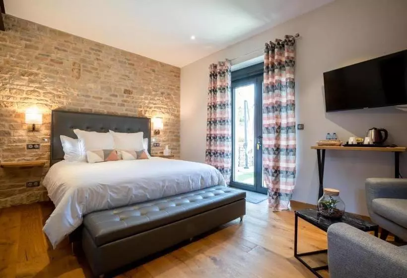 Aamiaismajoitus (B&B) Nuits Aux Sources