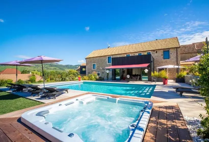 Aamiaismajoitus (B&B) Nuits Aux Sources