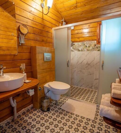 منتجع Eden Bungalows And Beach