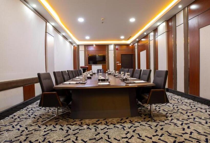 The District Hotel Najran