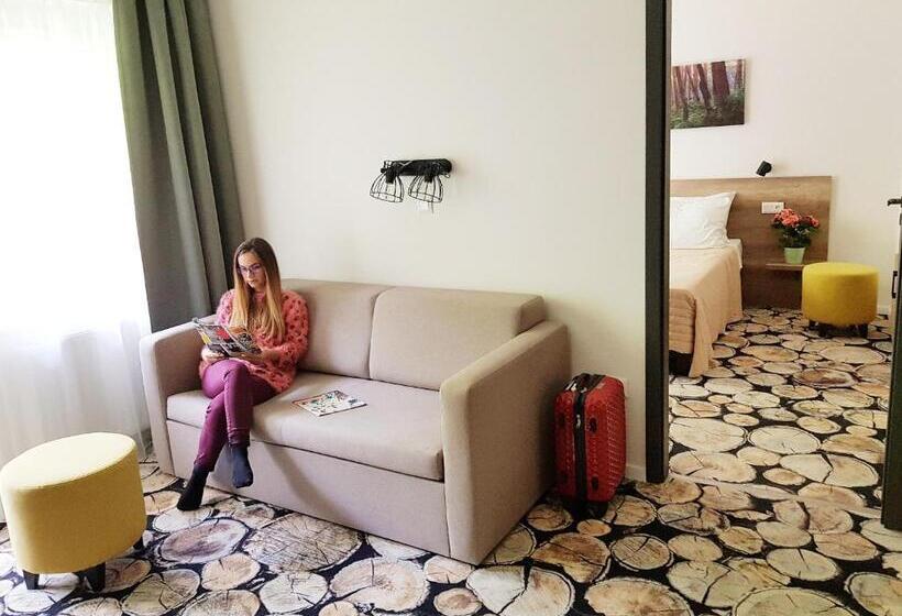 צימר Erdővarázs Panzió