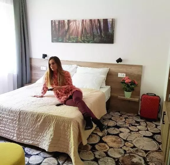 Aamiaismajoitus (B&B) Erdővarázs Panzió