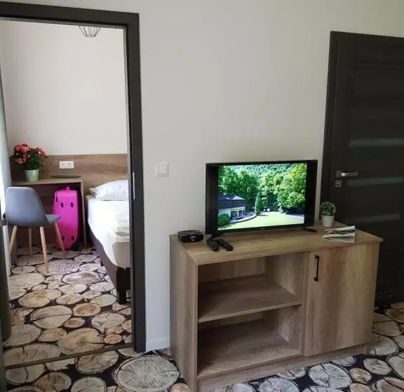 Aamiaismajoitus (B&B) Erdővarázs Panzió