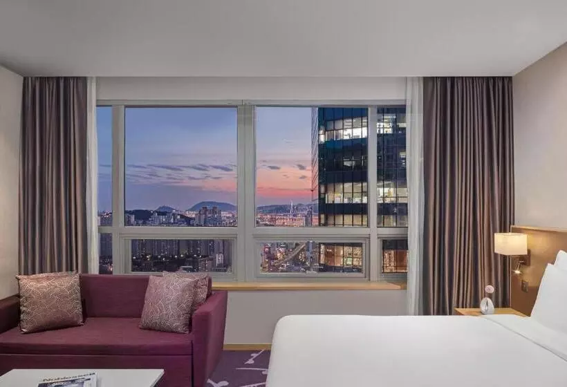 ホテル Avani Central Busan