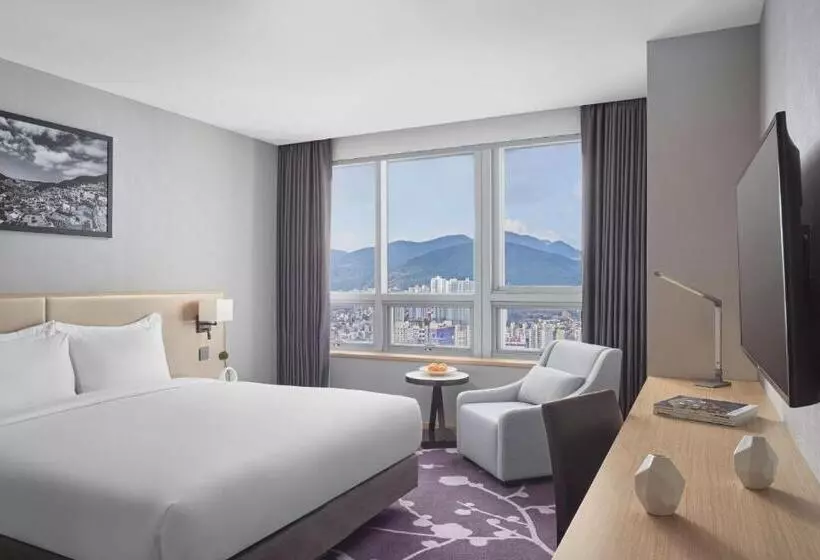 ホテル Avani Central Busan