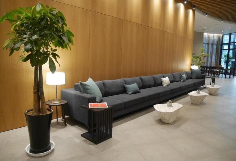 Hotel Avani Central Busan