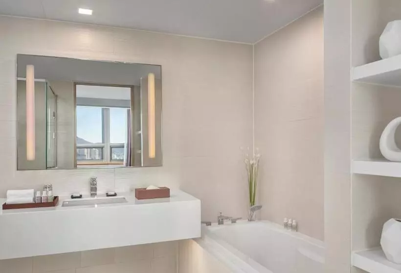 ホテル Avani Central Busan