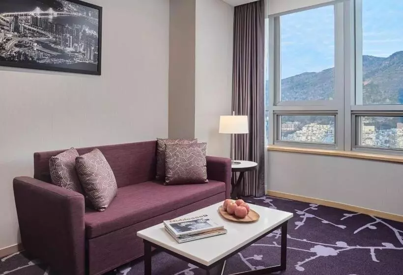 ホテル Avani Central Busan