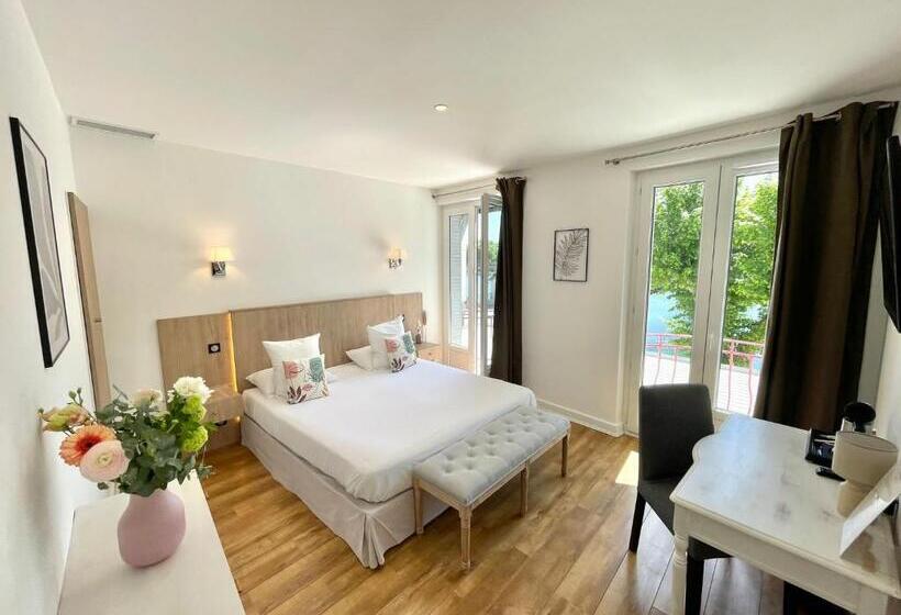 فندق Hôtel Les Deux Coteaux