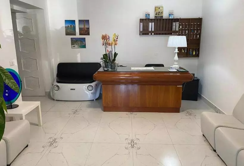 هتل Paradiso