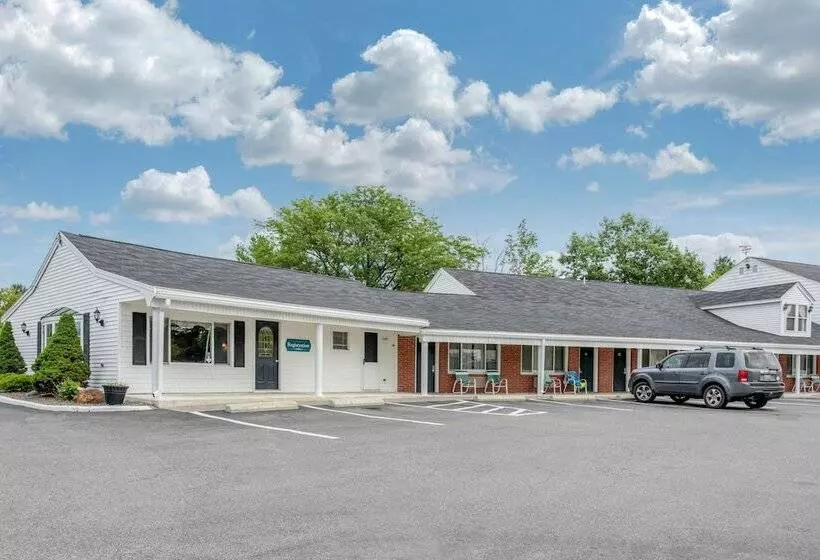 ホテル Coachman Inn