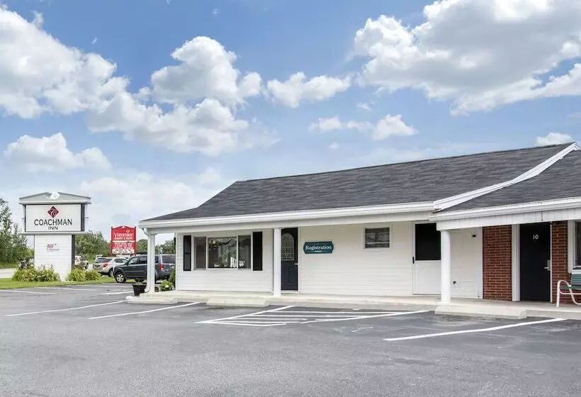 ホテル Coachman Inn