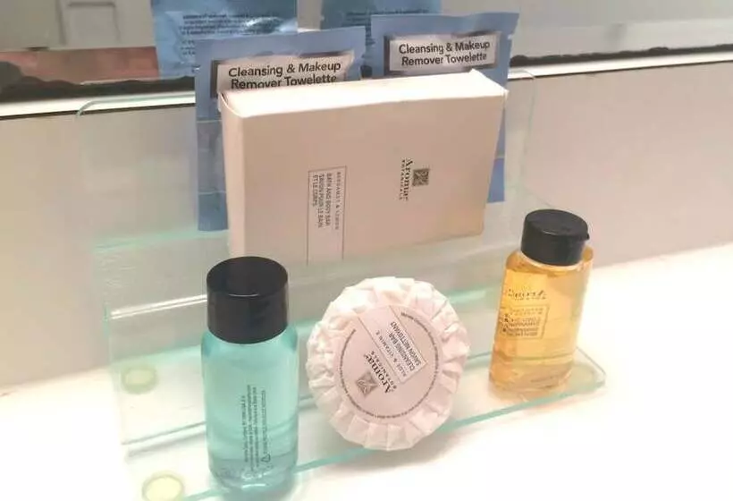 ホテル Coachman Inn