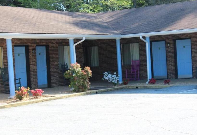 فندق Colonial Inn Franklin Under New Management