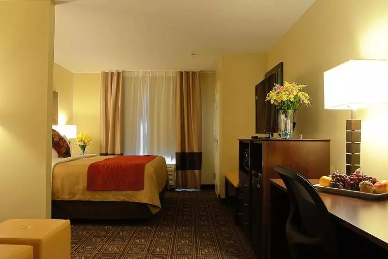 酒店 Comfort Inn & Suites Tooelesalt Lake City