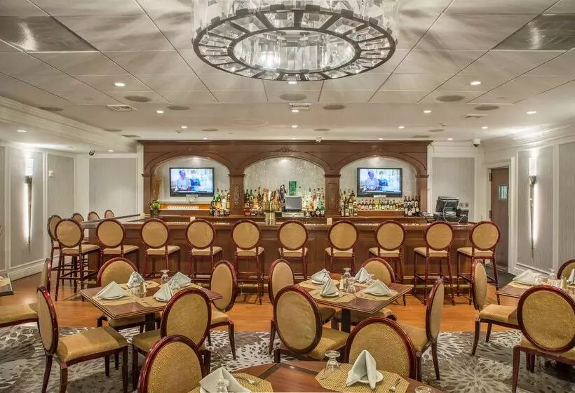 Doubletree By Hilton Hotel Nanuet