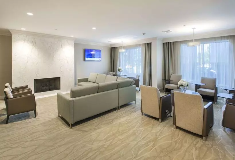 Doubletree By Hilton Hotel Nanuet