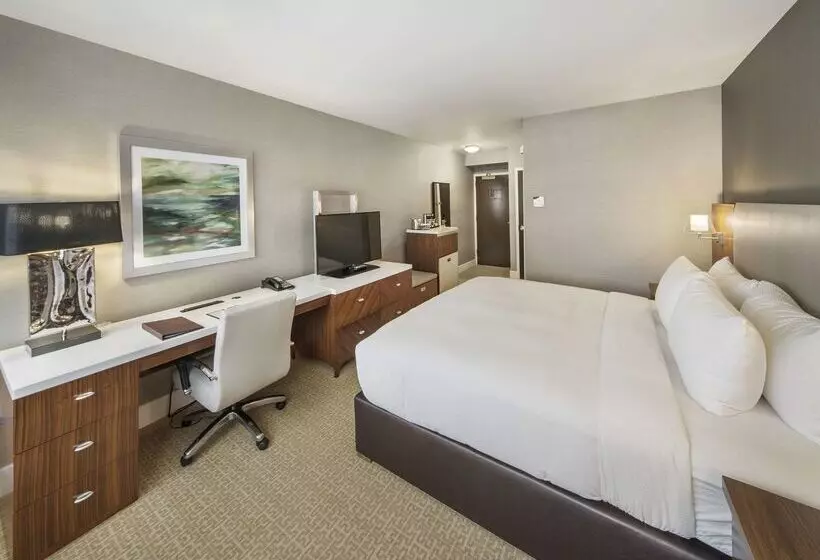 Doubletree By Hilton Hotel Nanuet