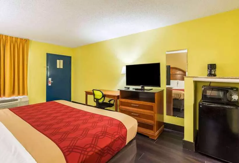 Отель Econo Lodge