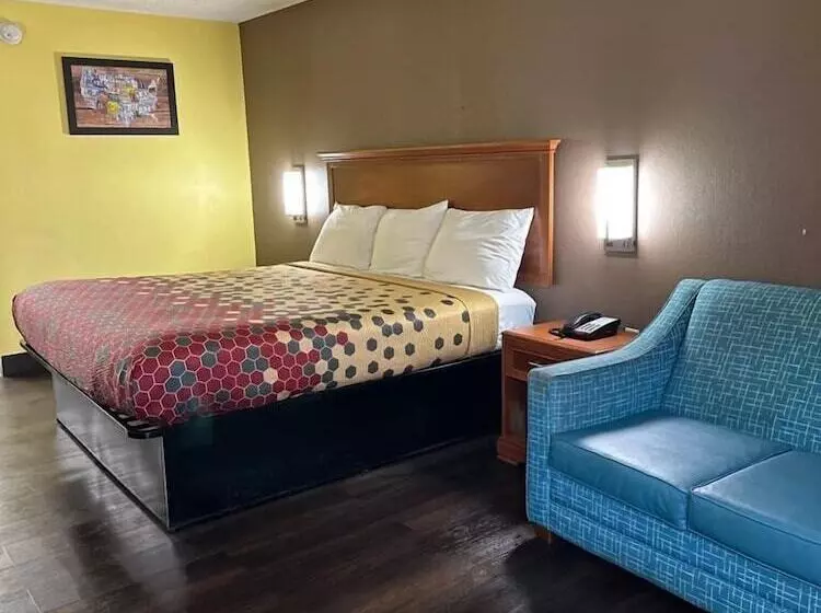 Отель Econo Lodge