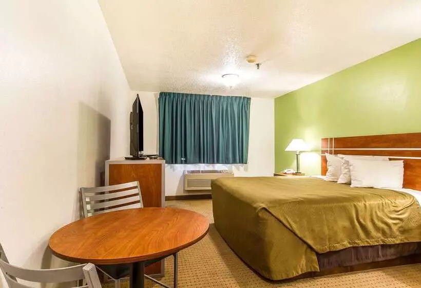 ホテル Econo Lodge & Suites
