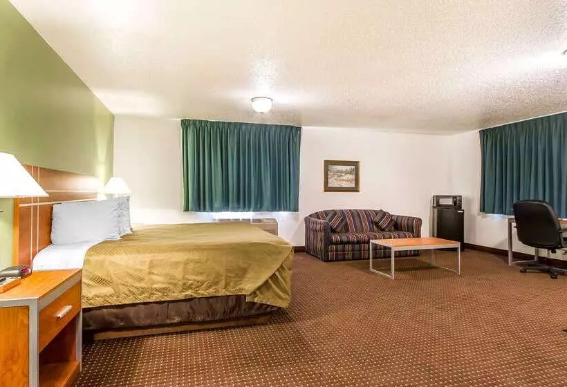 ホテル Econo Lodge & Suites