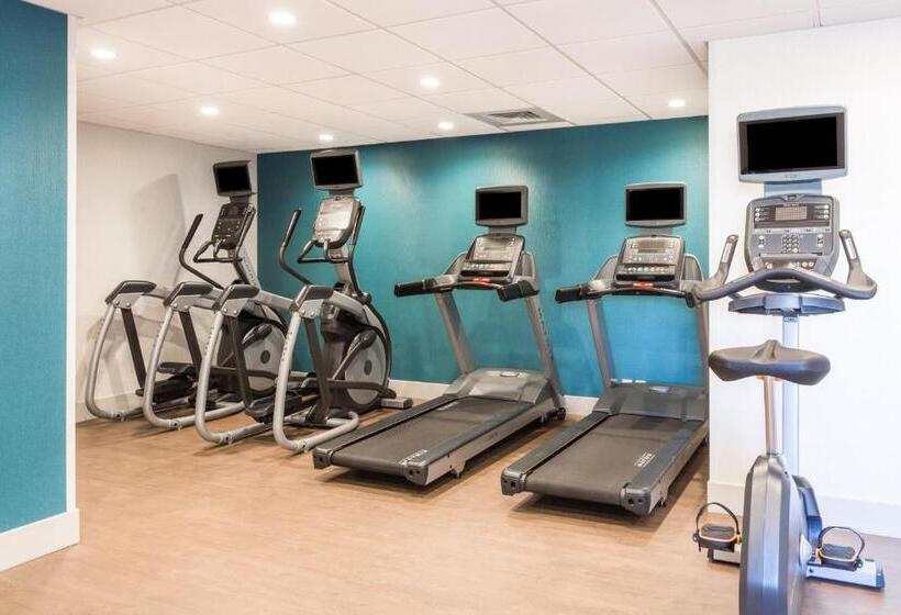 Hotel Holiday Inn Express   Lorton, An Ihg