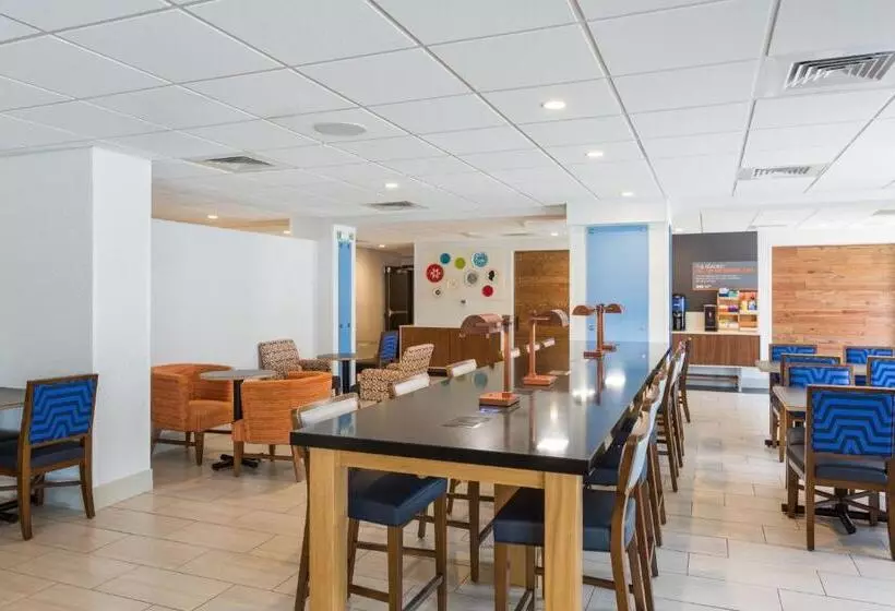 酒店 Holiday Inn Express Lorton, An Ihg