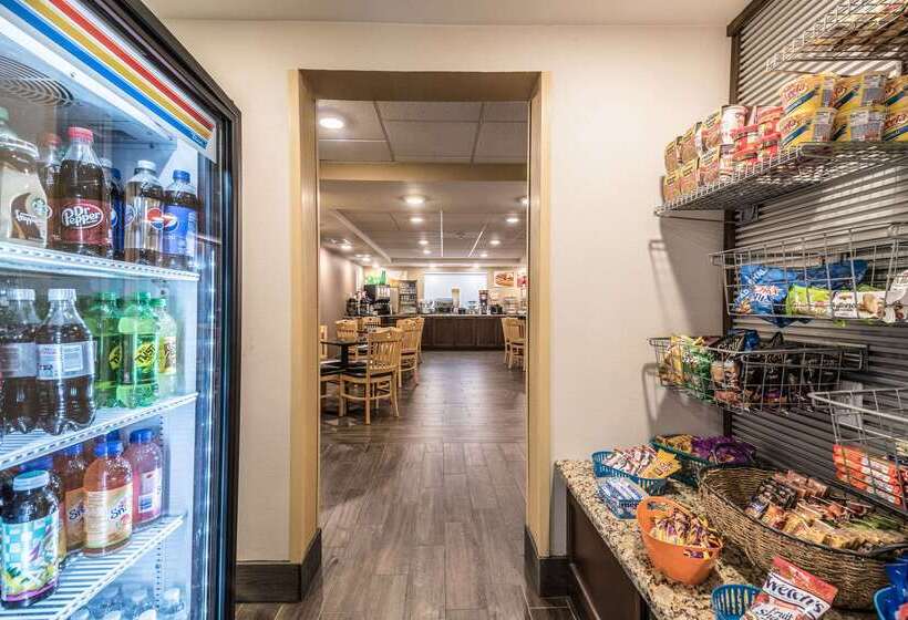 فندق Quality Inn Ithaca  University Area