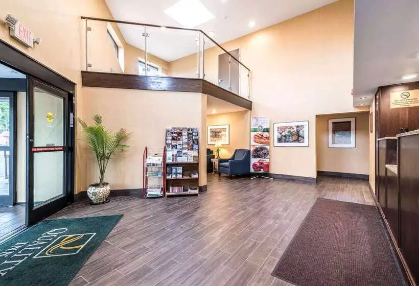 هتل Quality Inn Ithaca  University Area
