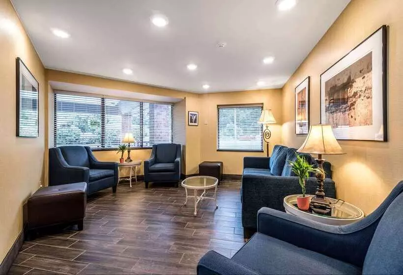 هتل Quality Inn Ithaca  University Area