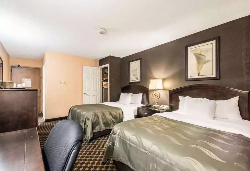 هتل Quality Inn Ithaca  University Area