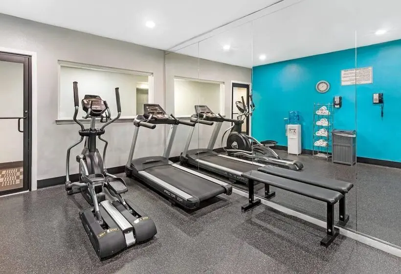 ホテル Quality Inn Mesquite  Dallas East
