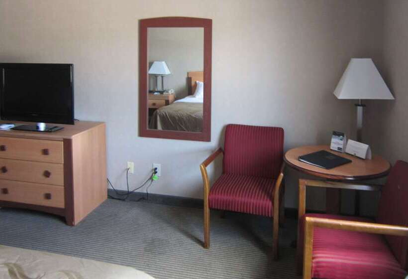 فندق Quality Inn Nashville  Bloomington