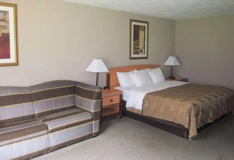 호텔 Quality Inn Nashville  Bloomington