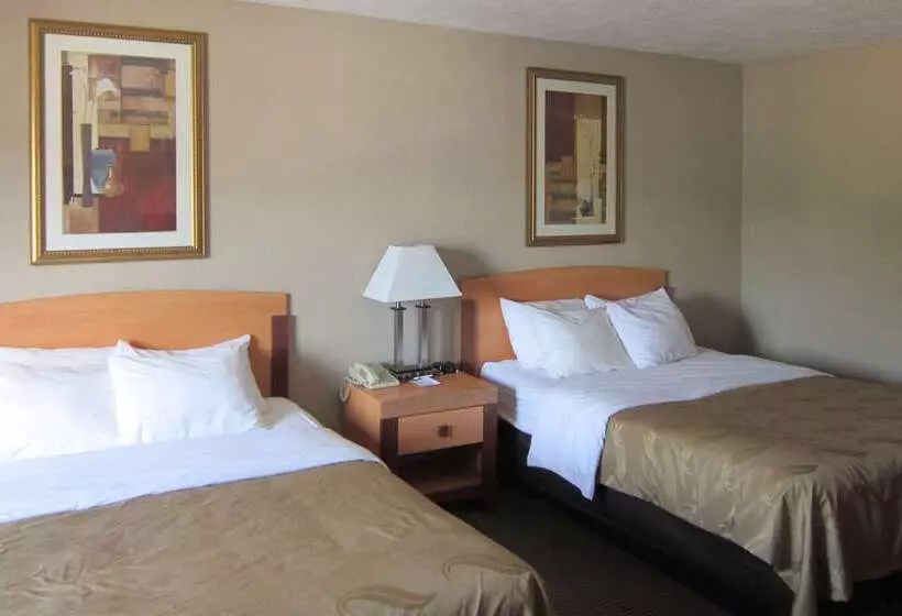 호텔 Quality Inn Nashville  Bloomington