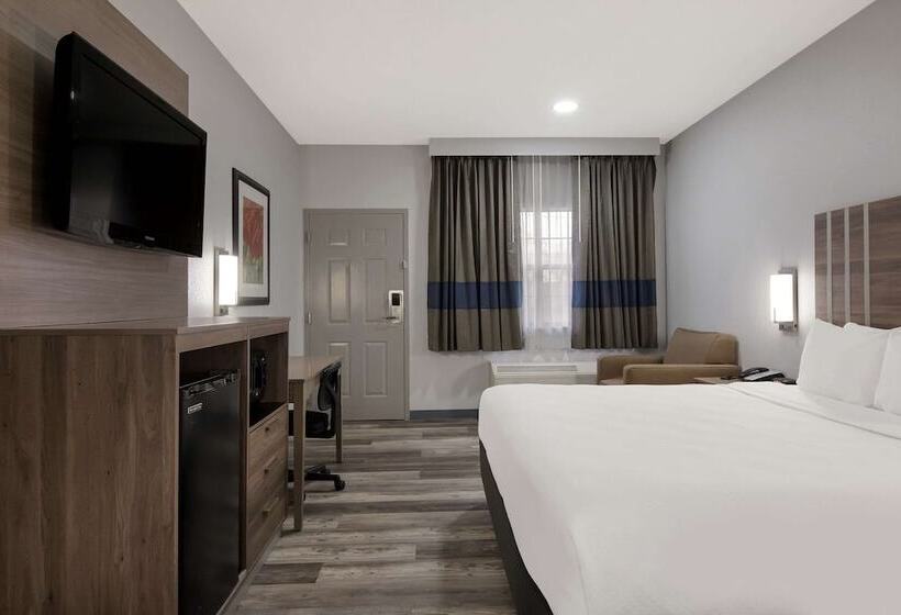 فندق Quality Inn Near Casinos And Convention Center