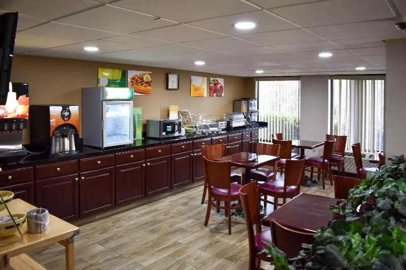 호텔 Quality Inn Reidsville Hwy 29