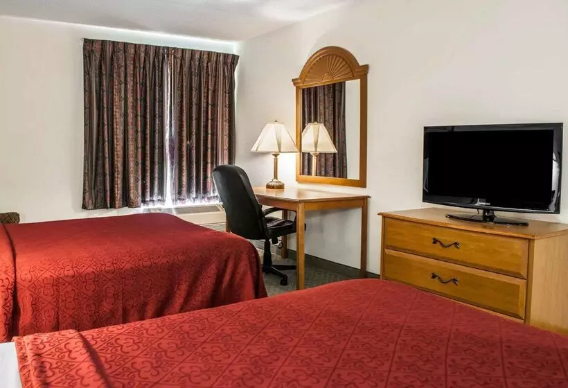 בית מלון כפרי Quality Inn Rochester South