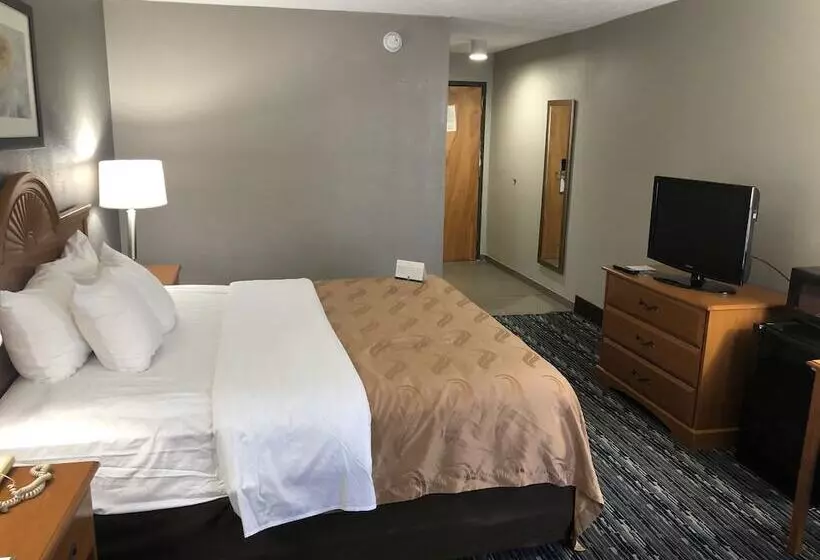 בית מלון כפרי Quality Inn Rochester South
