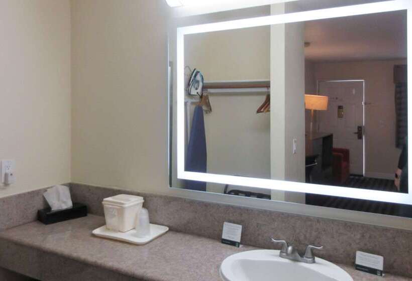 Отель Quality Inn Salinas