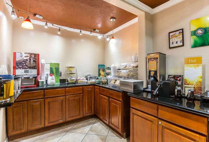 Отель Quality Inn Salinas