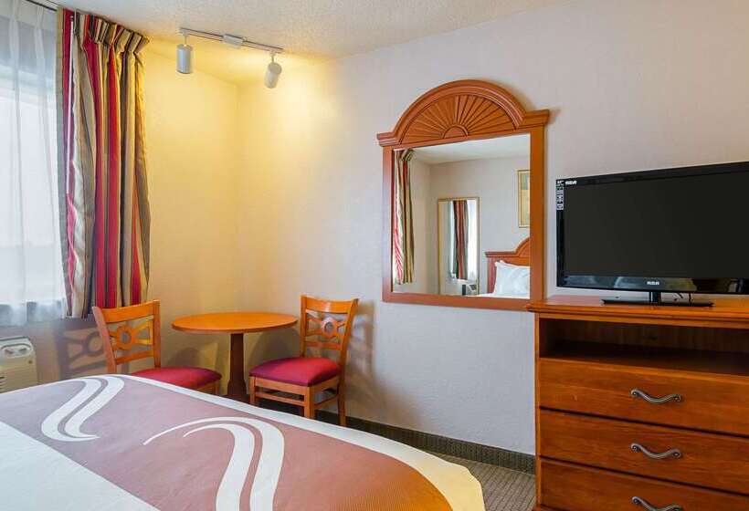 Szálloda Quality Inn Sidney I80