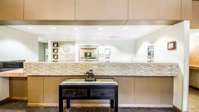 酒店 Western Inn And Suites