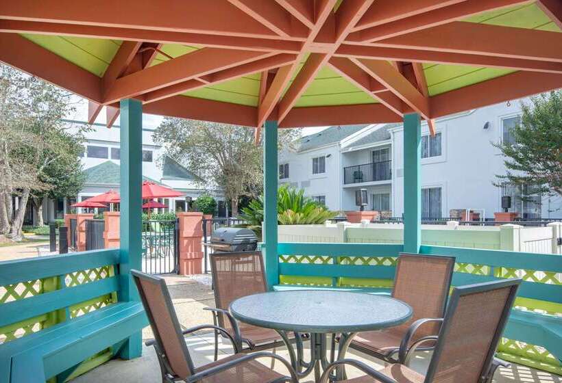 هتل Wingate By Wyndham Valdosta/moody Afb